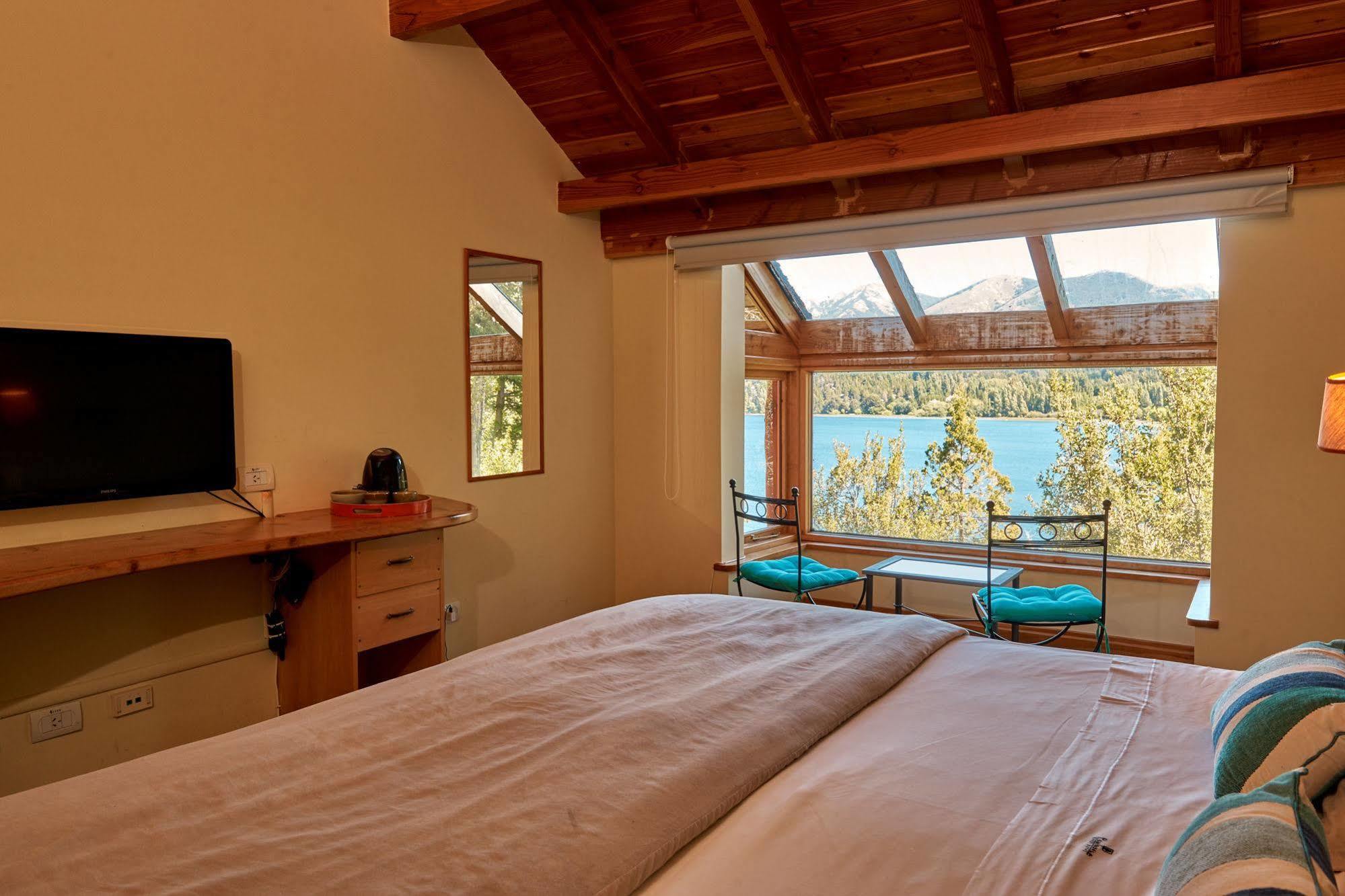 Hotel Peninsula Petit Bariloche Zewnętrze zdjęcie