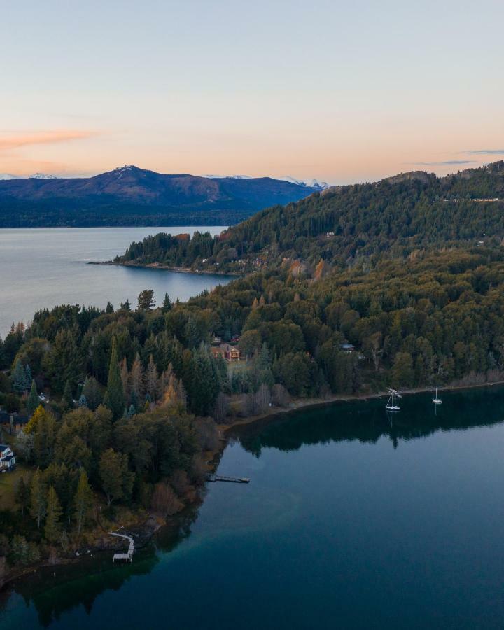 Hotel Peninsula Petit Bariloche Zewnętrze zdjęcie